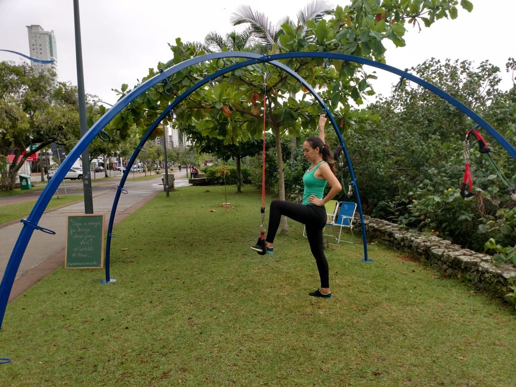 Treinadora Aureum em movimento